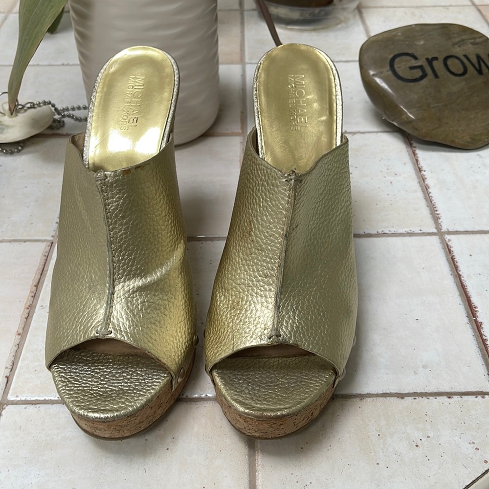 MICHAEL MICHAEL KORS OPEN TOE SHOES